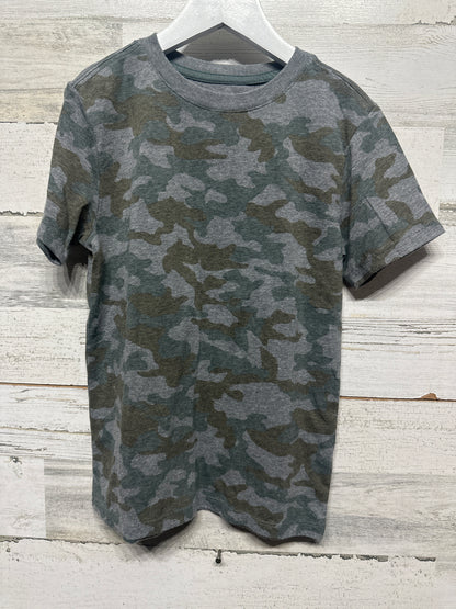 Boys Size 6/7 Cat & Jack Camo T-Shirt - Good Used Condition