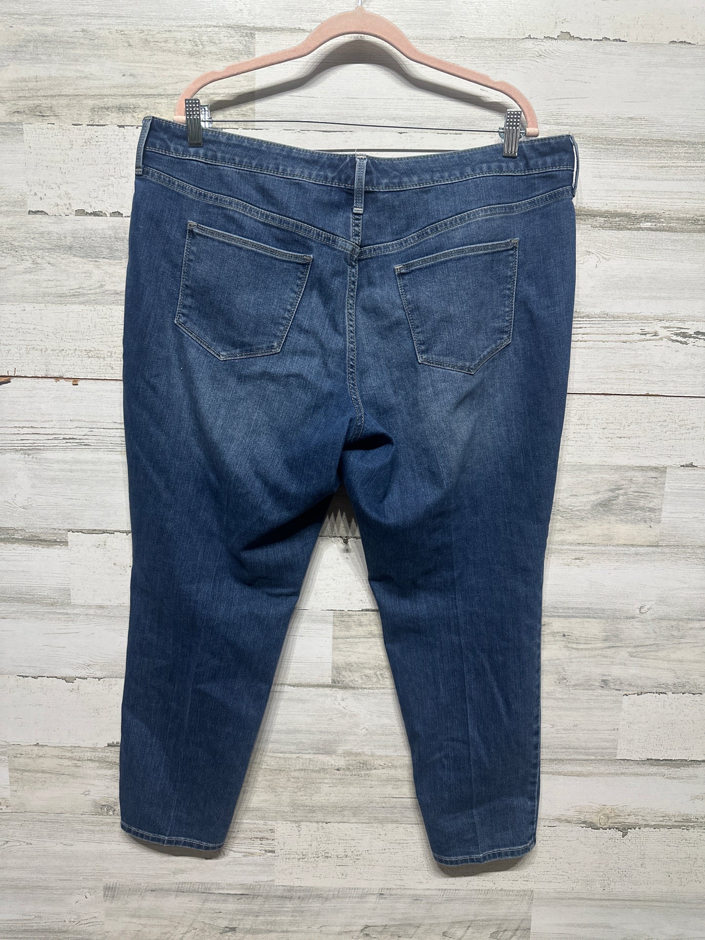 Women's Size 16/33 Short Universal Thread Mid Rise Skinny Jeans - Very Good Used Condition