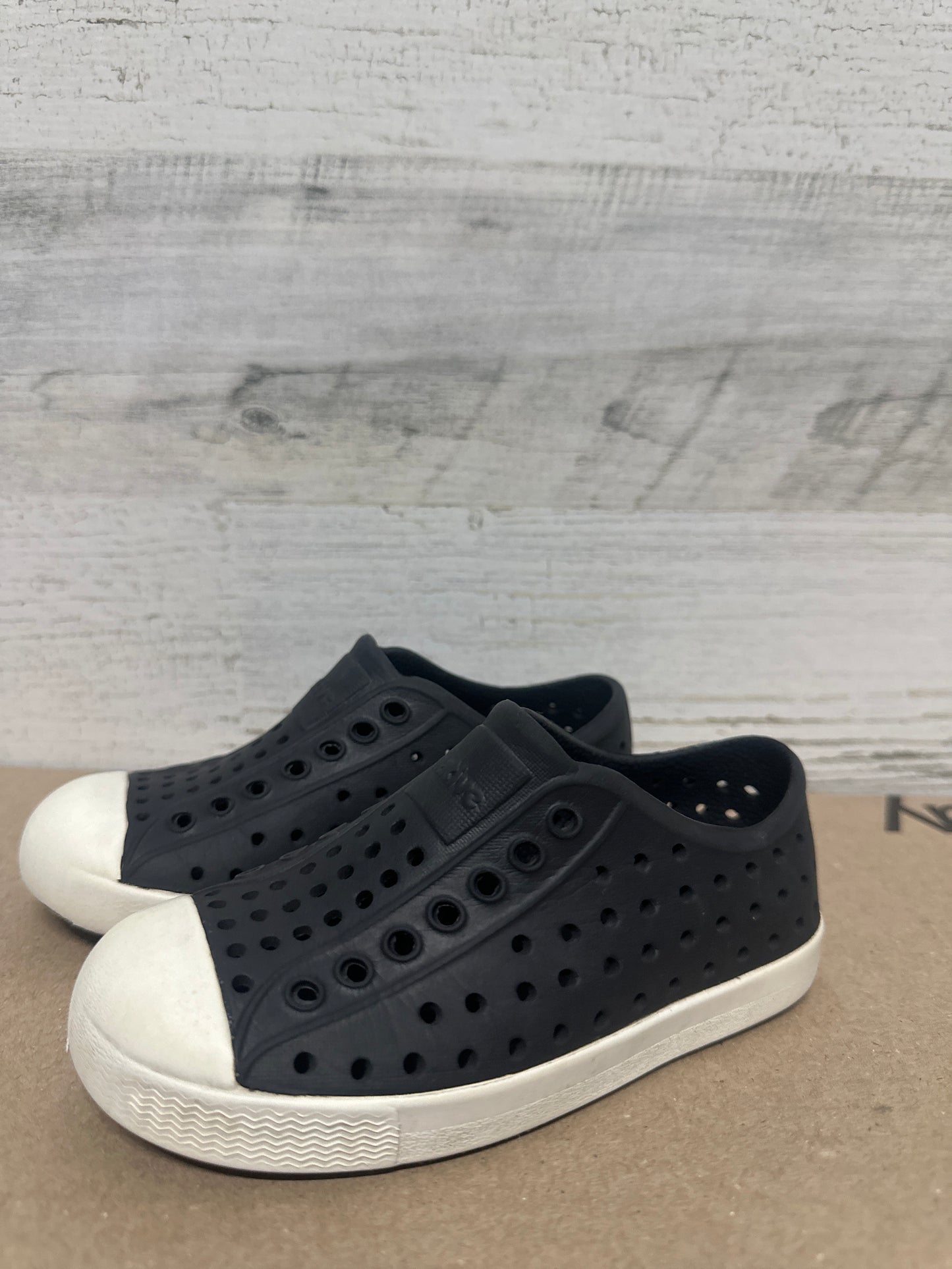 Size c9 (Toddler) Black Natives - Play Condition*