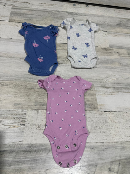 Carter's Cotton Bodysuits - 3 Pieces - Carter's - Girls Size Preemie (0m) - Very Good Used Condition