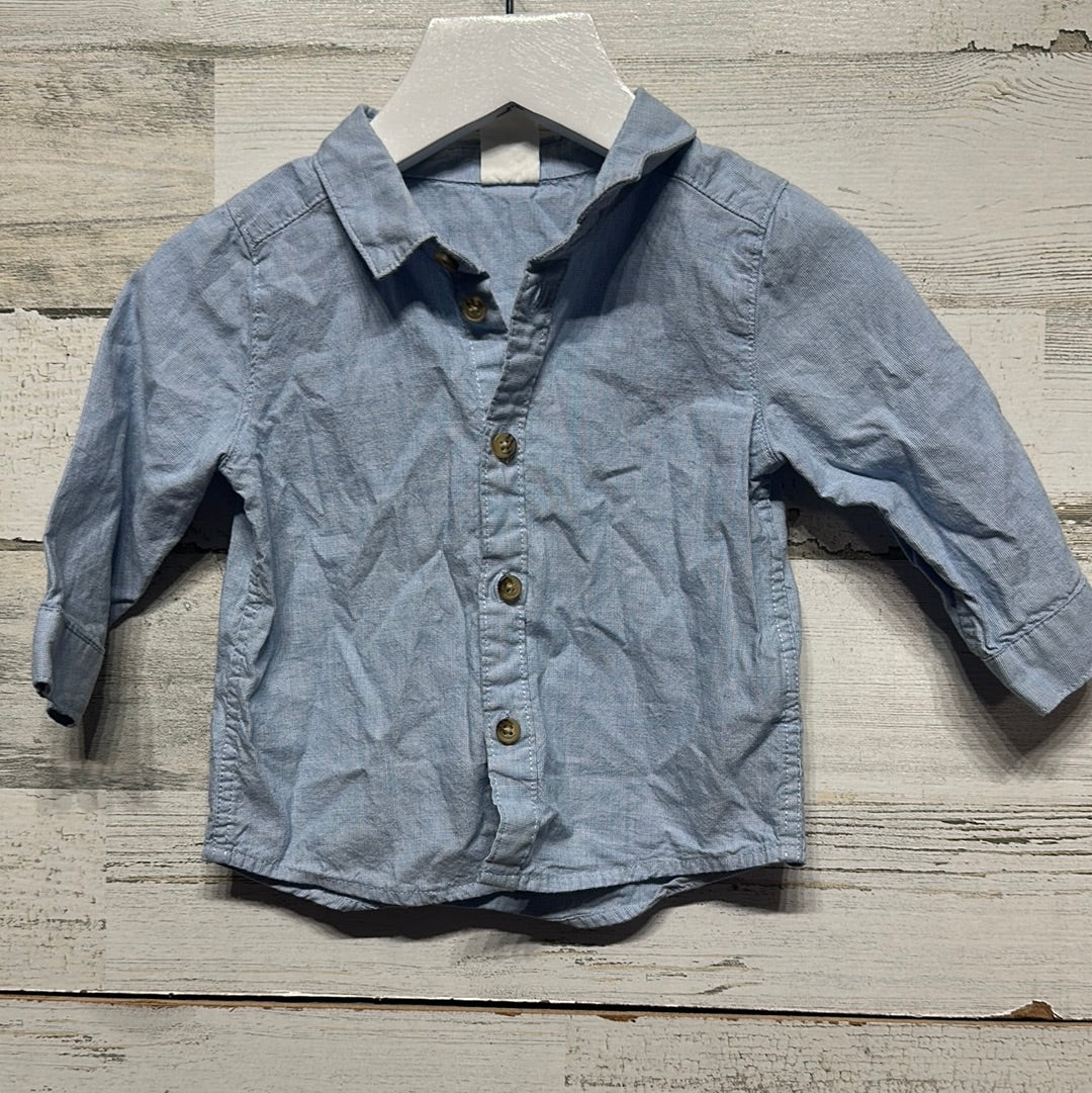 Boys Size 4-6m H&M blue button up shirt - good used condition