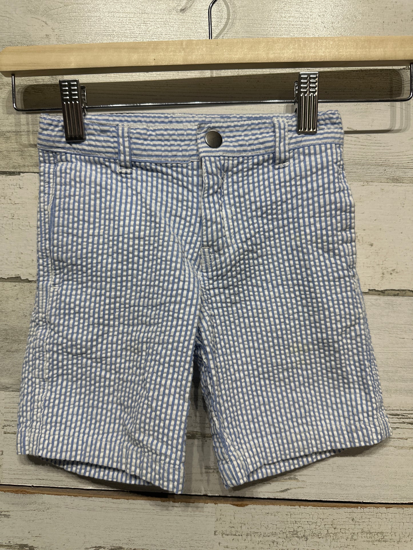 Boys Preowned Size 3 / 3t Class Club Seersucker Adjustable Waist Shorts - Very Good Used Condition