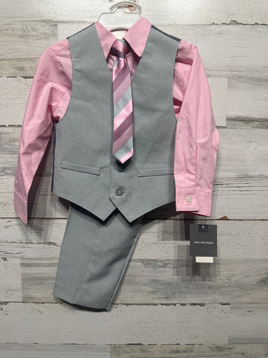 Boys Size 2t Van Heusen Four Piece Formal Set - New With Tags