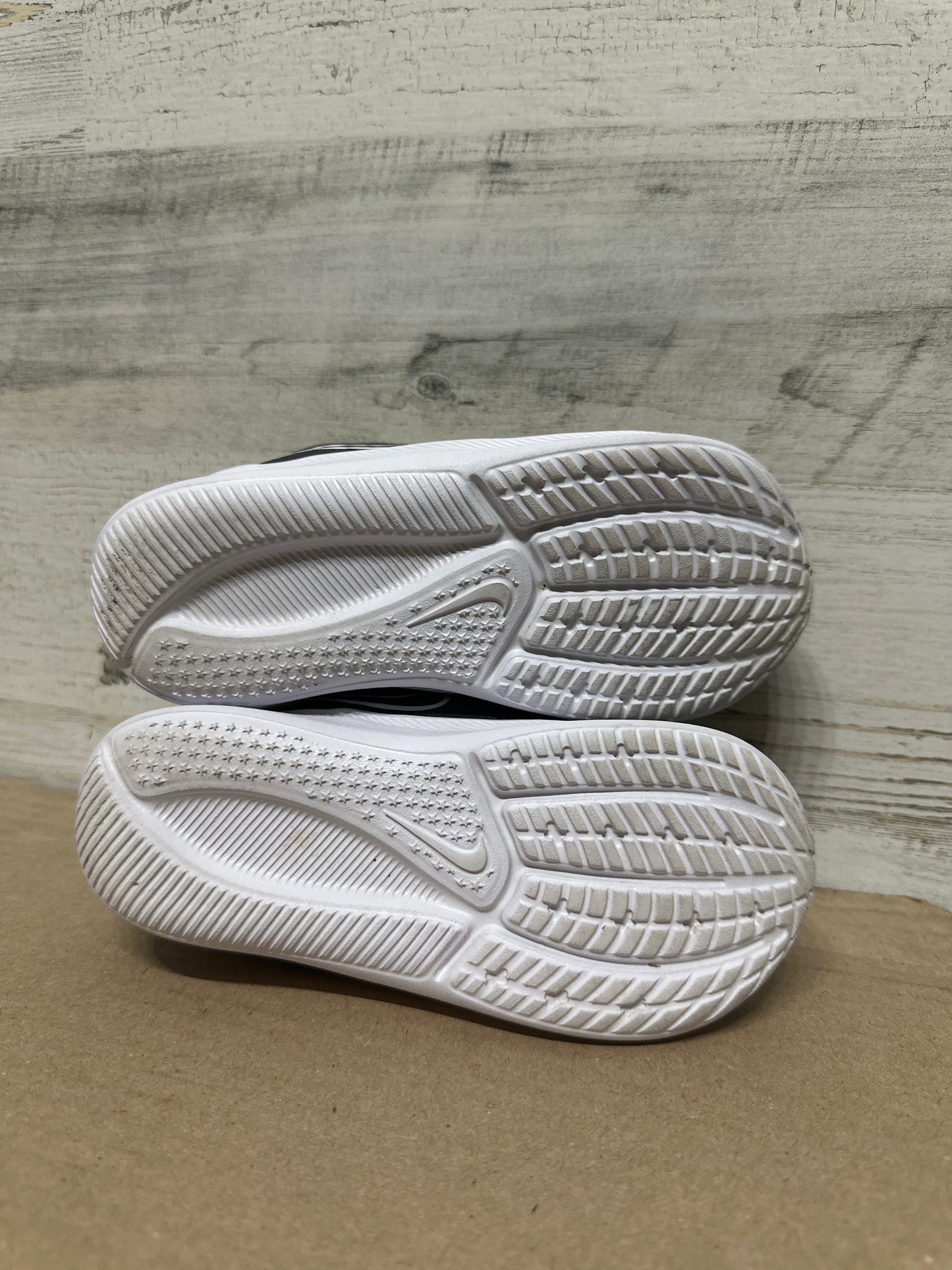 Size 10 (Toddler) Nike Black StarRunner Shoes - Very Good Used Condition