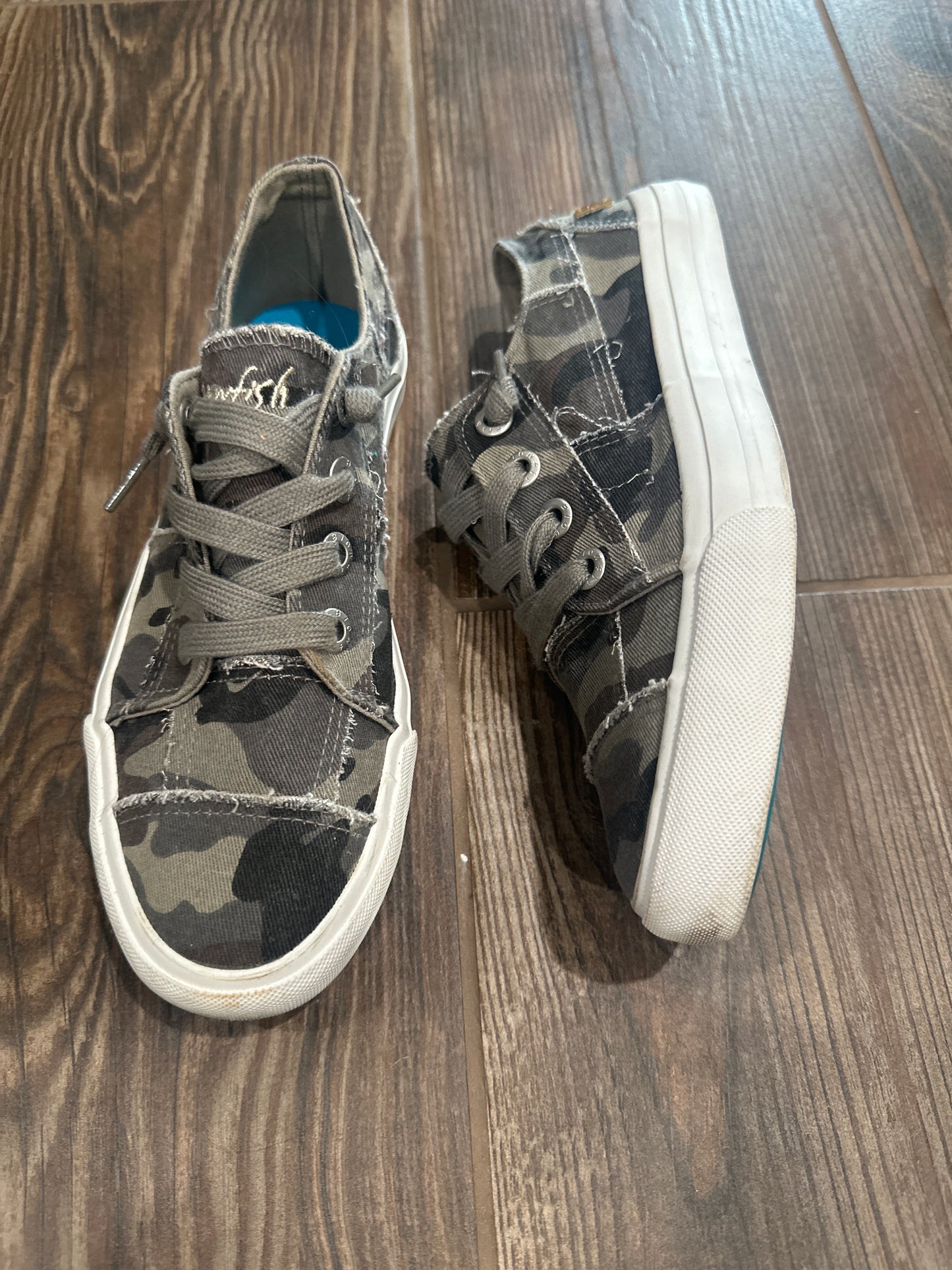 Women’s Size 7 BlowFish Distressed Camo Shoes - Good Used Condition