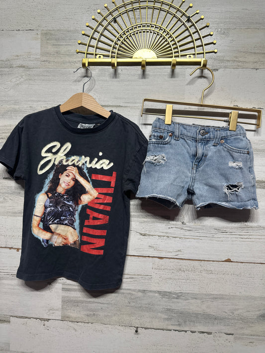Girls Size 4 Outfit - Cotton On Kids Shania Twain Shirt / Levi's Shorts - Very Good Used Condition