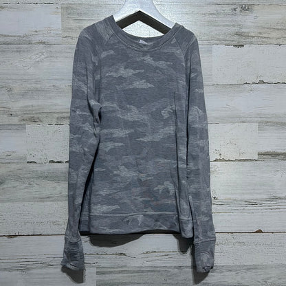 Girls Size Large (12) Athleta Girl soft camo longsleeve shirt with thumbholes - good used condition