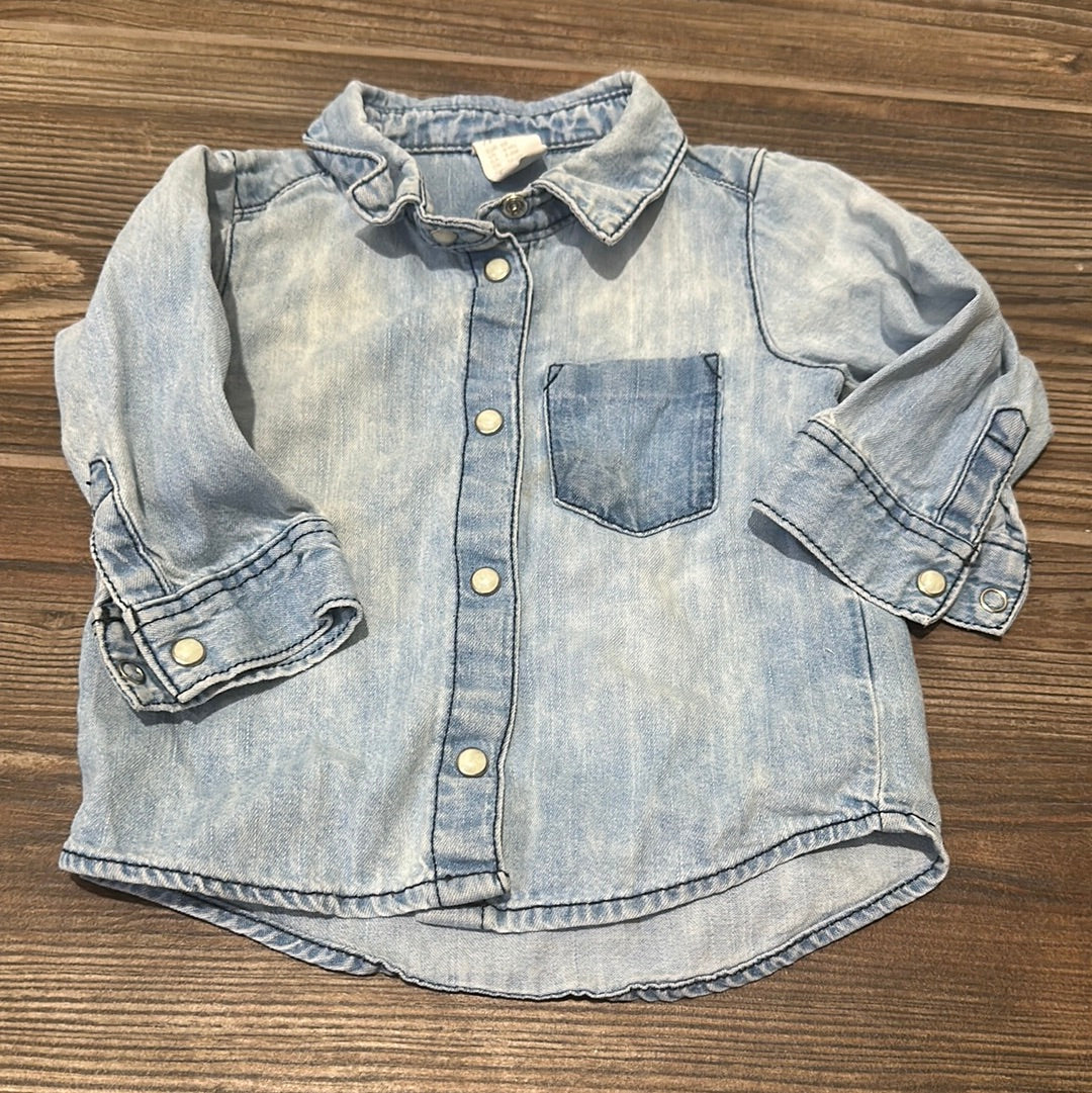 Boys Size 6-9m H&M denim pearl snap button up - play condition