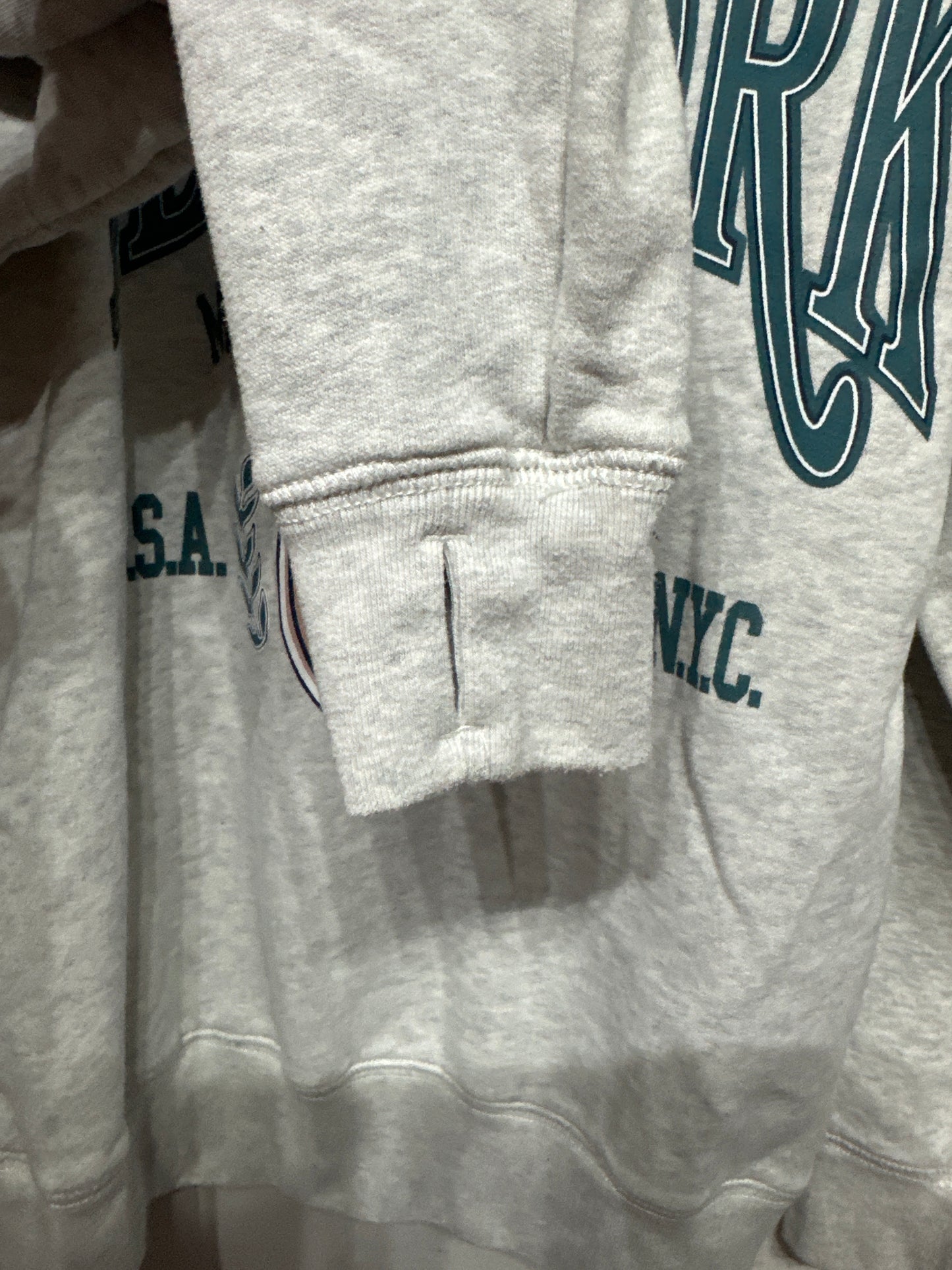 Size 9/10 Abercrombie Kids New York Manhattan Sweatshirt - Very Good Used Condition