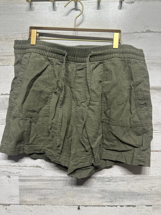 Women’s Size Large Old Navy Olive Linen Blend Shorts - Very Good Used Condition