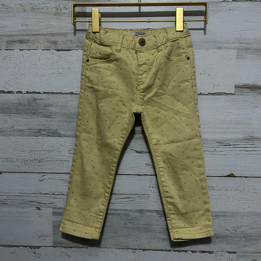 Girls Size 18-24m Zara yellow adjustable waist star jeans - good used condition