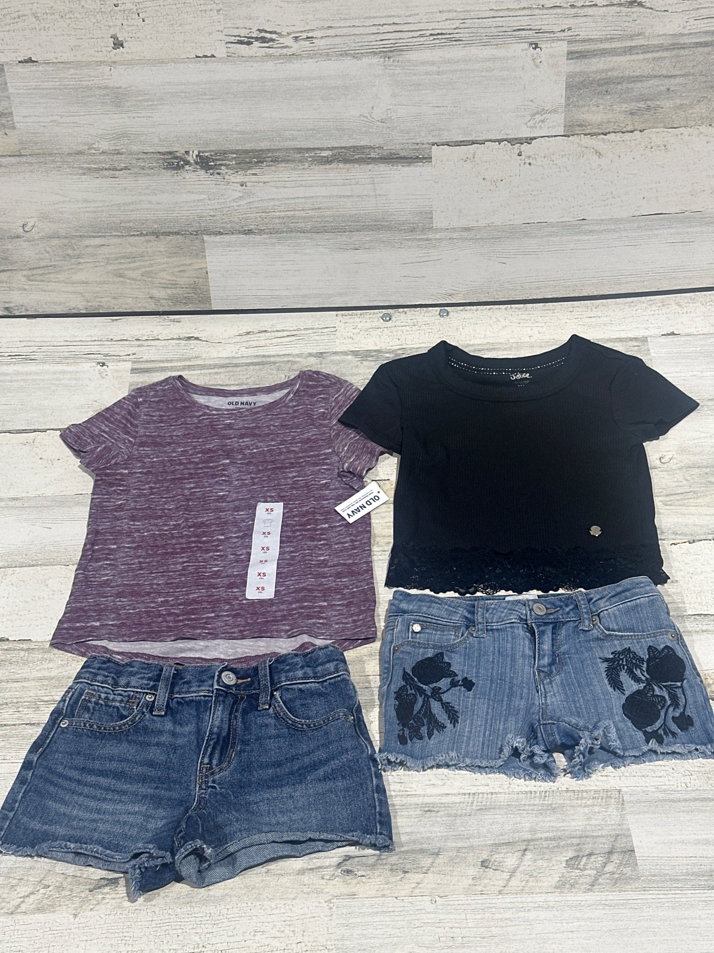 Clothing Lot - 4 Pieces - Girls Size 5 / 6 - Very Good Used Condition/NWT