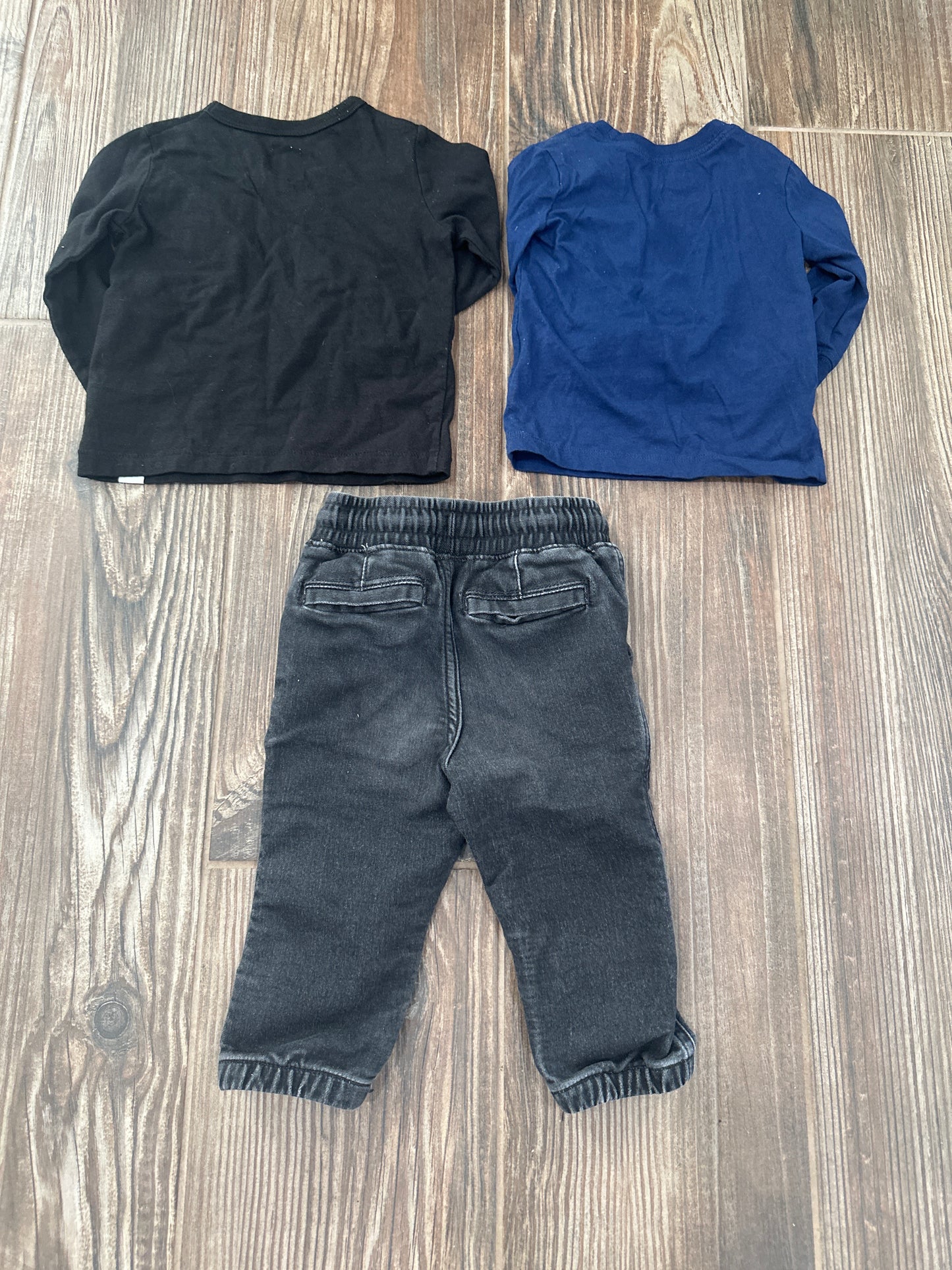 Boys Preowned Size 12-18m Clothing Lot (3 Pieces) - Good Used Condition