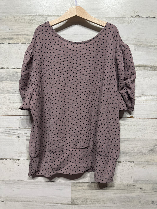 Women’s Size XL Love & Piece Polka Dot Top - Very Good Used Condition