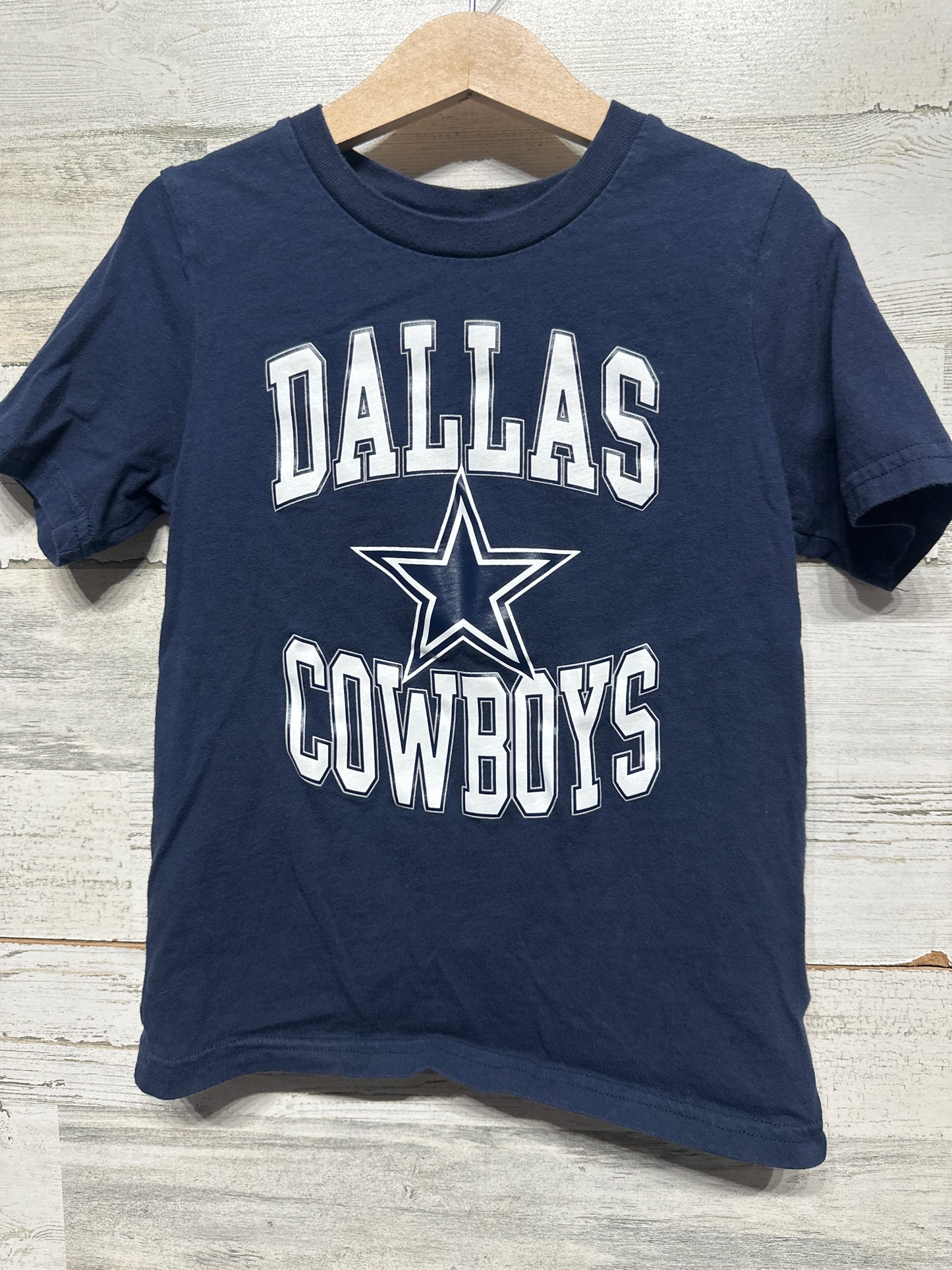 Size 5/6 NFL Dallas Cowboys T-Shirt - Very Good Used Condition
