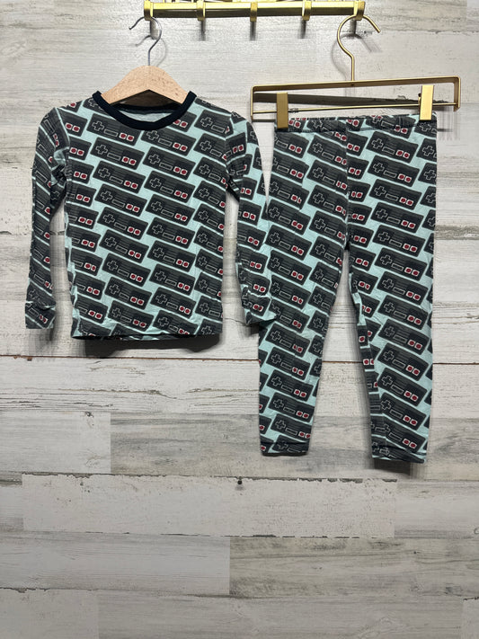 Boys Size 5 (Fit like 4t) Kickee Pants Bamboo Video Game Controller Pajama Set - Good Used Condition*