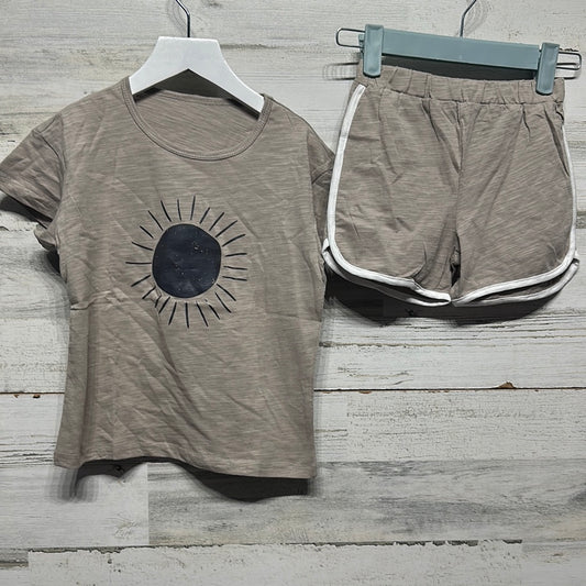 Boys Size 4/5 Two Piece Set - Tan with Black Sun - New Without Tags