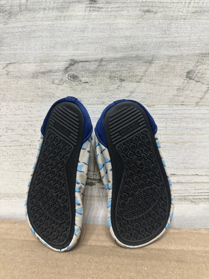 Size 5-6 (Toddler) Water Shoes - Good Used Condition