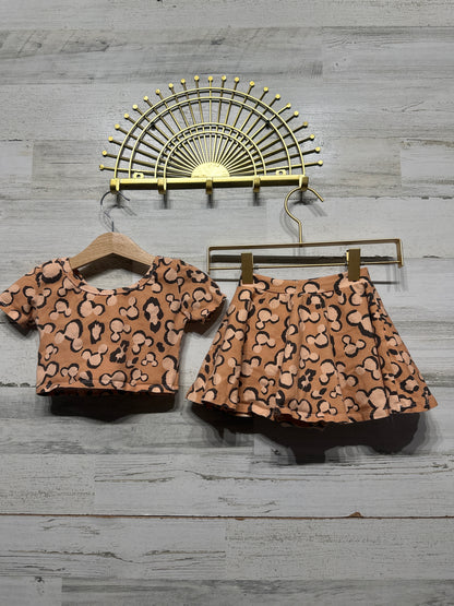 Size 5/6 Wild Rich Kids Leopard Mickey Crop Top/Skirt Set - Good Used Condition