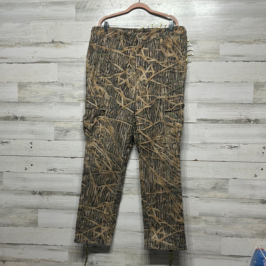 Men's Size Large Mossy Oak Cargo Camo Pants - Good Used Condition