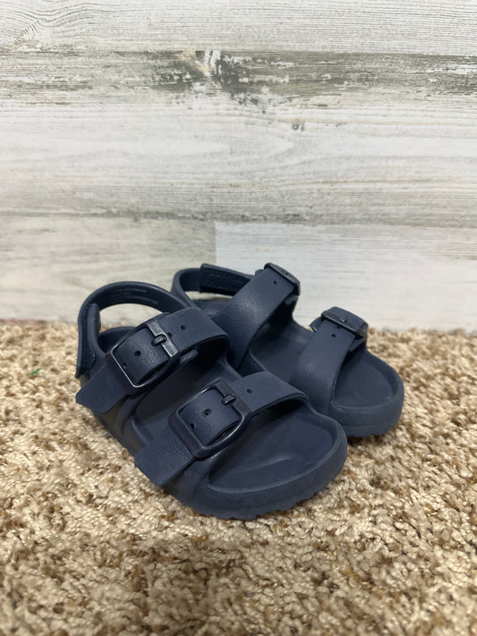 Boys Size 7 Toddler Cat & Jack Navy Sandals - Good Used Condition