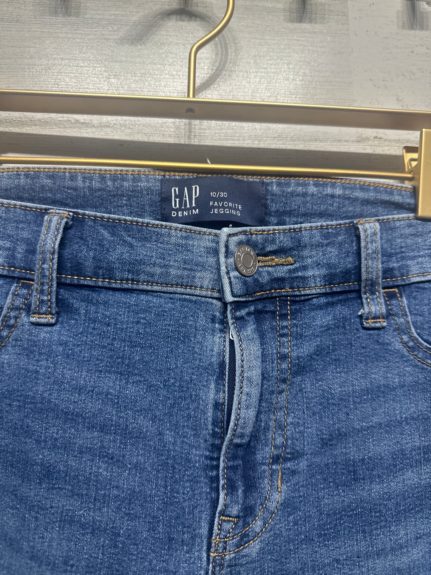Women's Size 10/30 Gap Favorite Jeggings - Very Good Used Condition