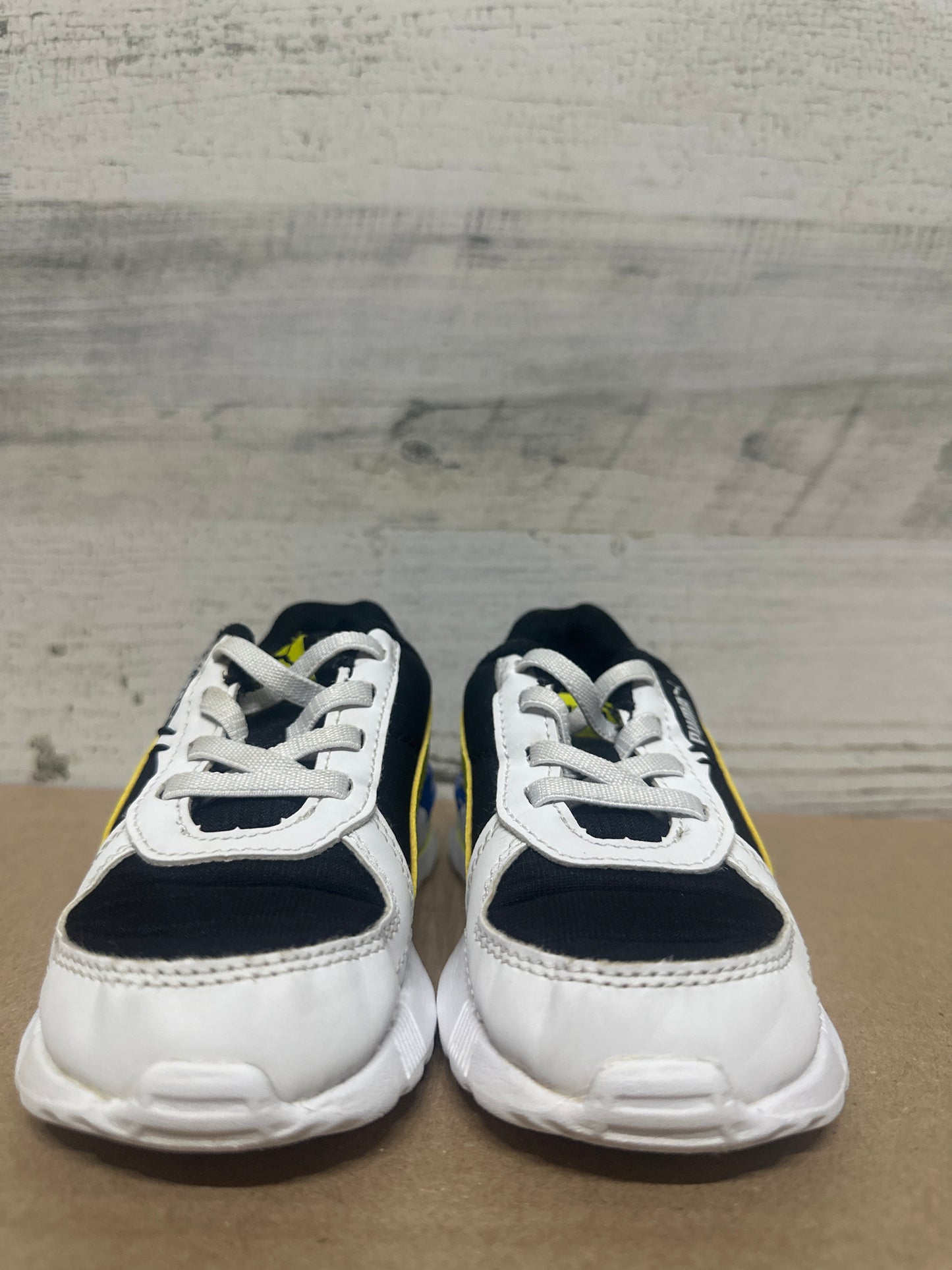 Boys Size 8 Toddler Puma Shoes - Very Good Used Condition