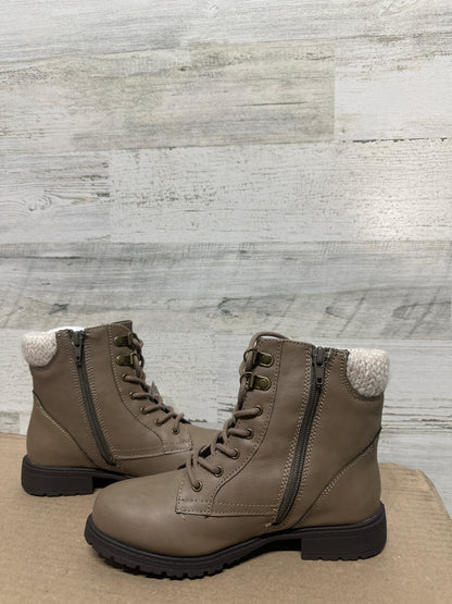 Size 3 (Youth) MIA Kids Tan Zoni Boots - New Without Box