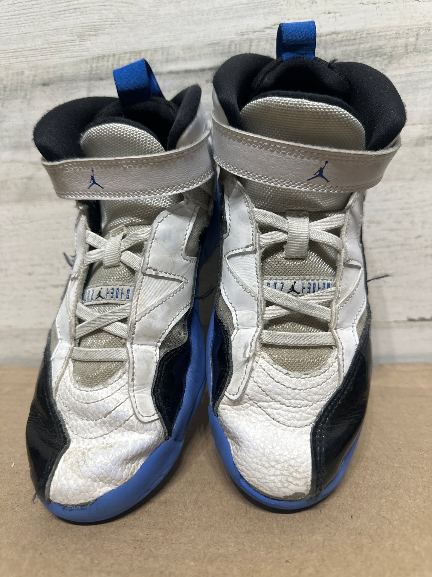Size 3 (Youth) Jordan Jumpman Shoes - Play Condition*
