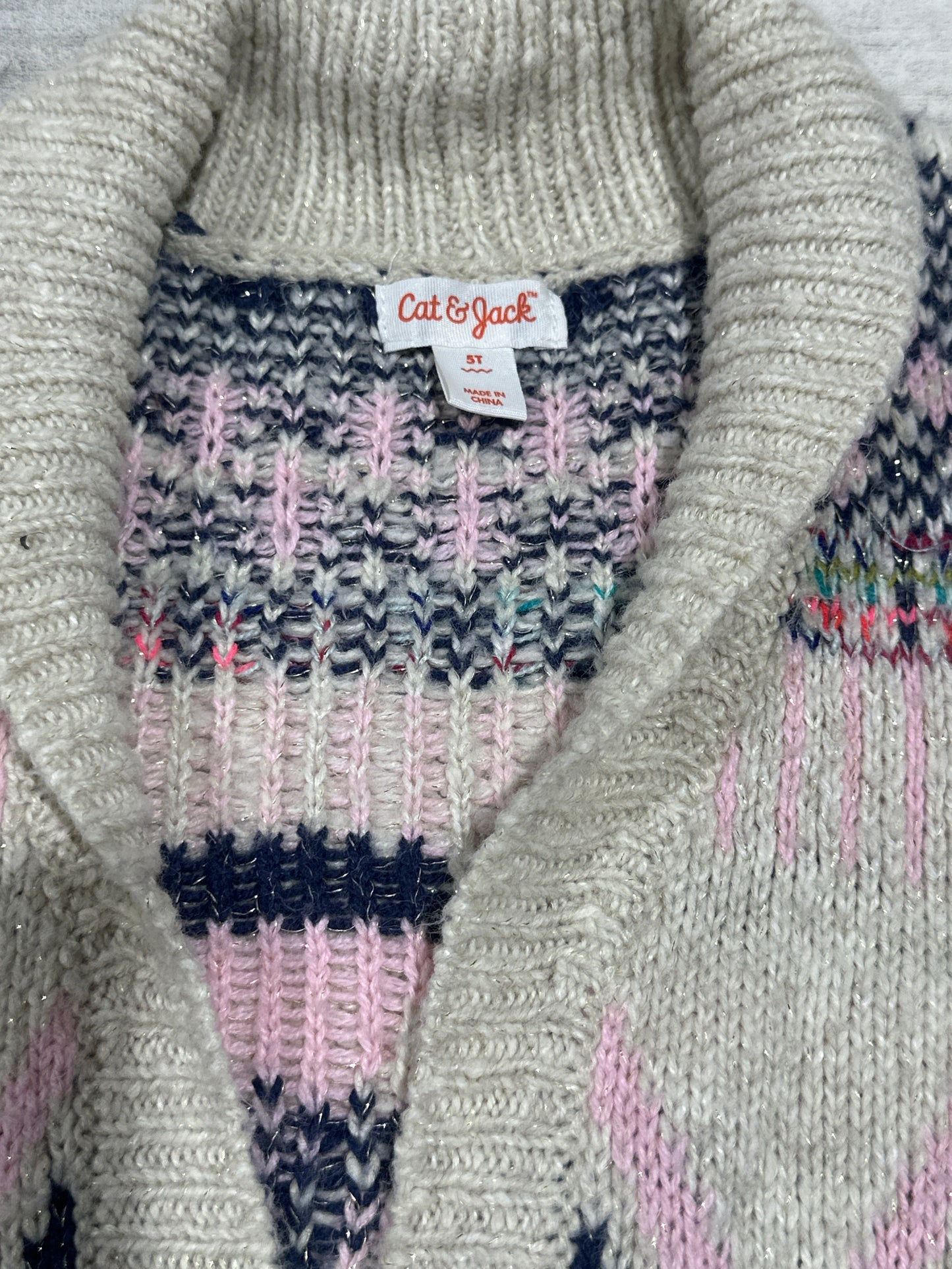 Cardigan - Sweater Cat and Jack - Girls Size 5t - Very Good Used Condition