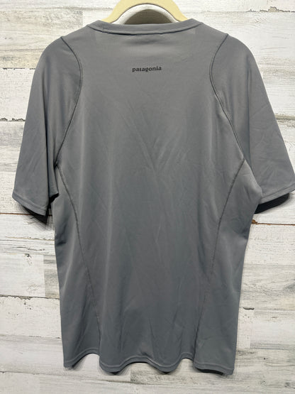 Patagonia Men’s Medium Quick Dry Shirt Grey VGUC