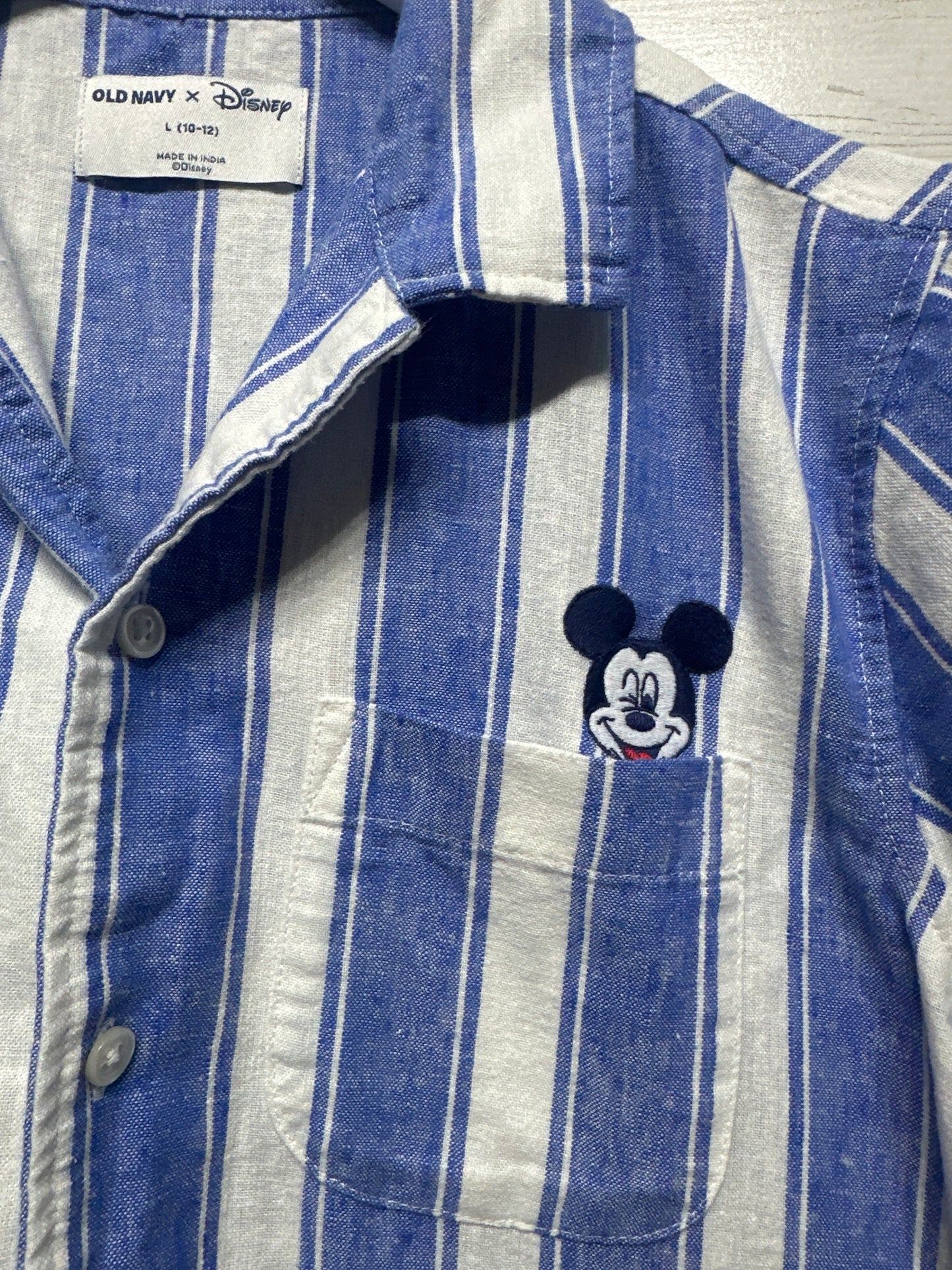 Boys Size 10/12 Large Old Navy X Disney Mickey Linen Blend Button Up Shirt - Very Good Used Condition