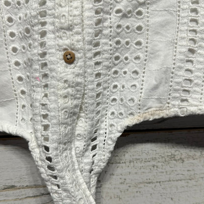 Girls Size 6 Zara White Eyelet Lace Shirt - Play Condition