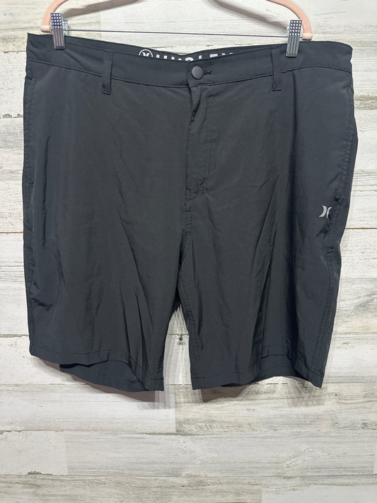 Hurley Men’s Size 40 Quick Dry Black Shorts VGUC