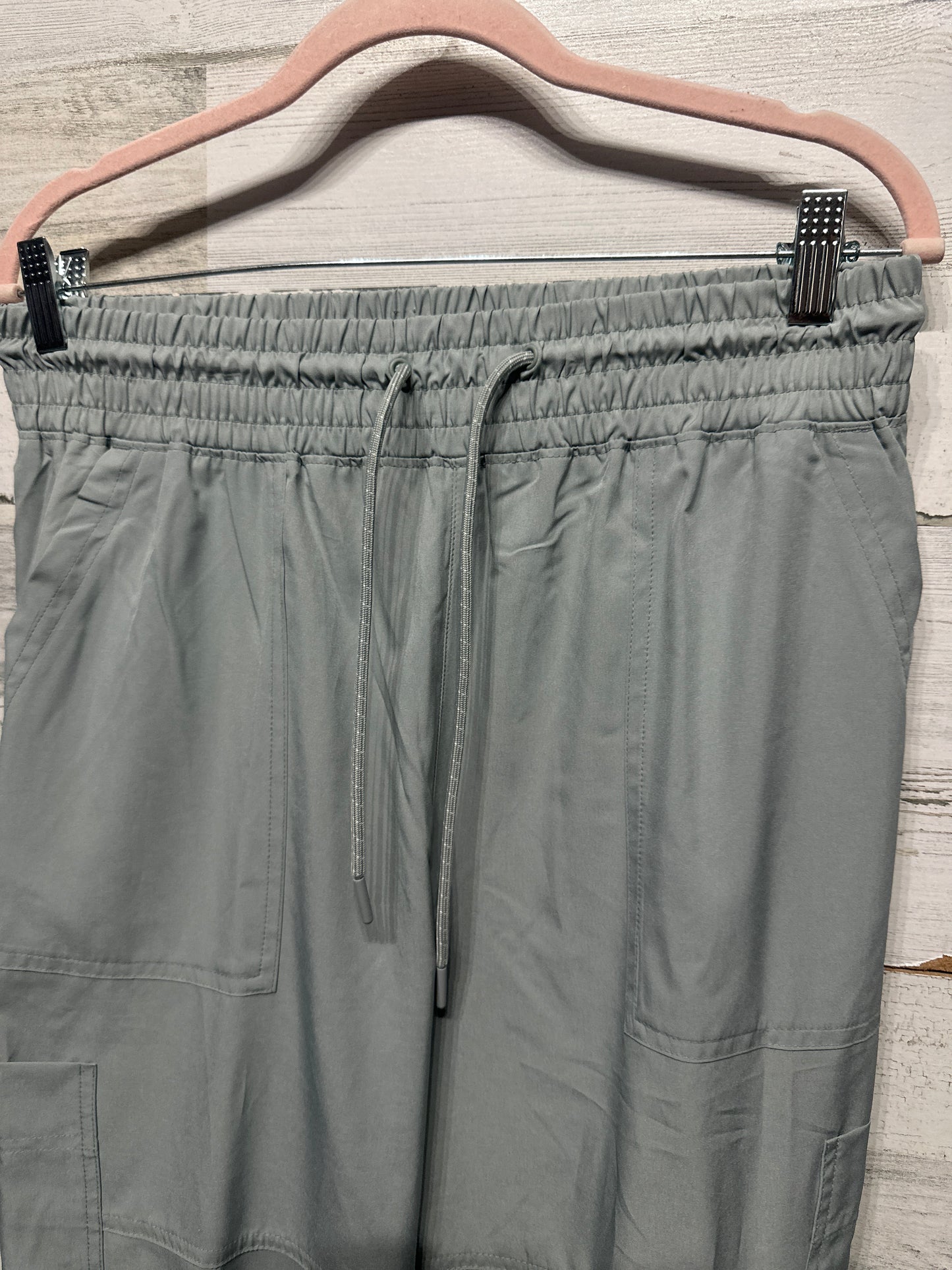 Women's Size Medium Old Navy Stretch Tech Joggers - Sage Green - Very Good Used Condition