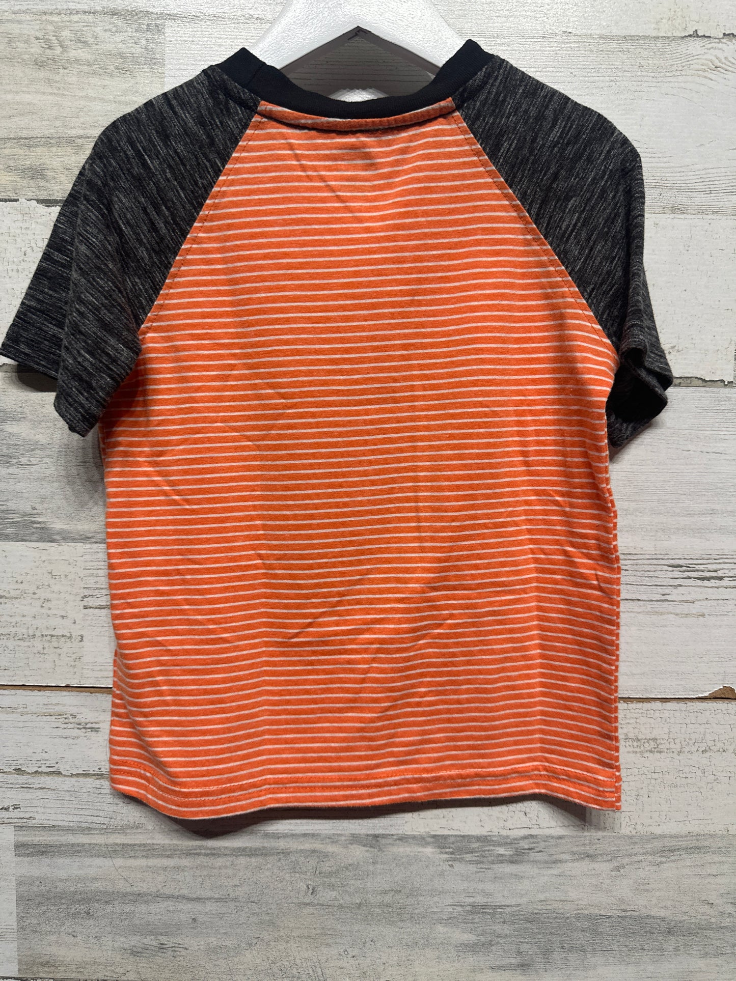 Boys Size 5t Celebrate Halloween Pumpkins Shirt - Very Good Used Condition