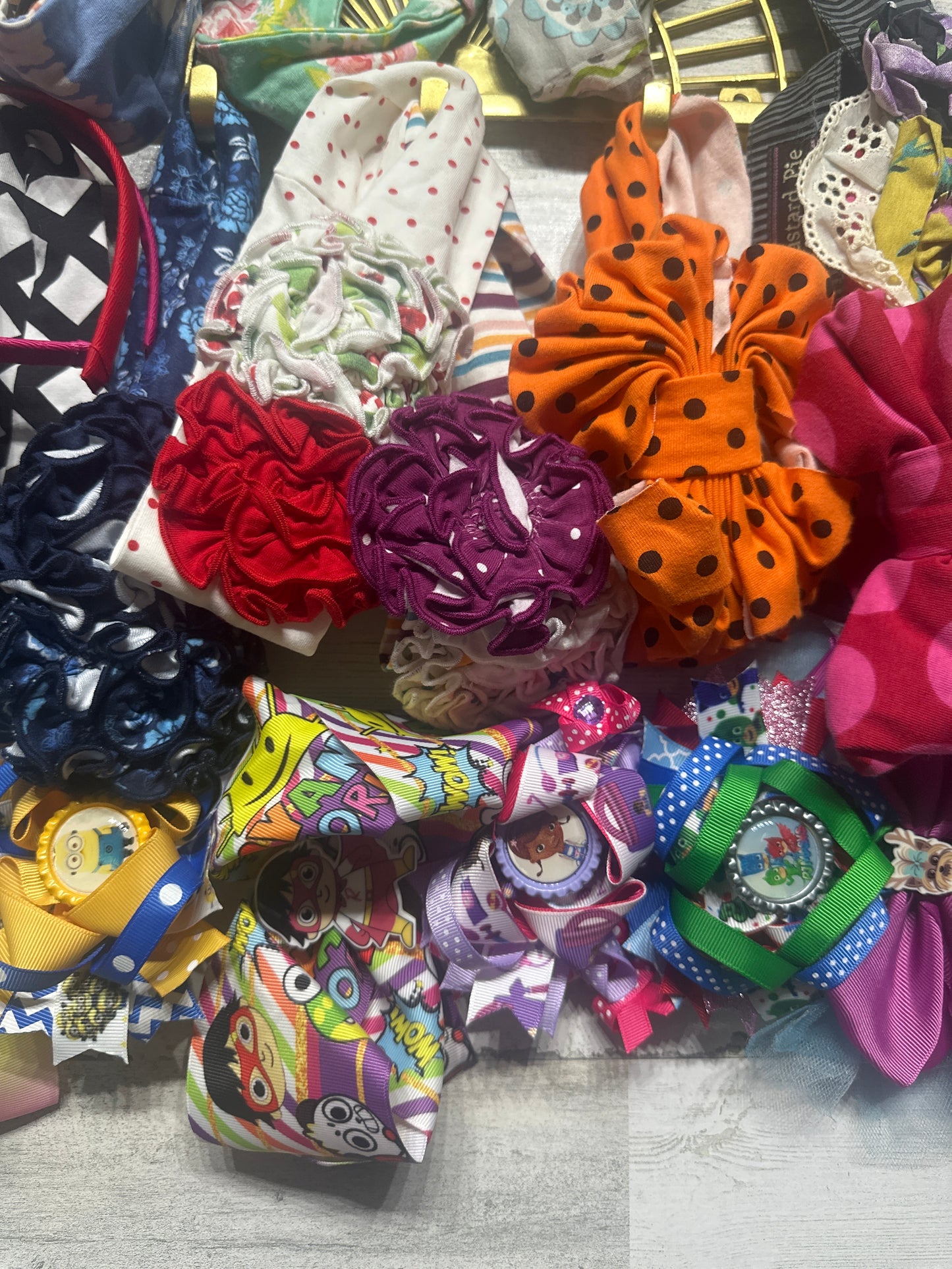 Lot of 18 Various Hair Accessories - Good Used Condition-NWT