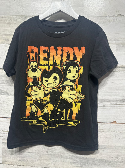 Boys Preowned Size Small Bendy T-Shirt - Good Used Condition