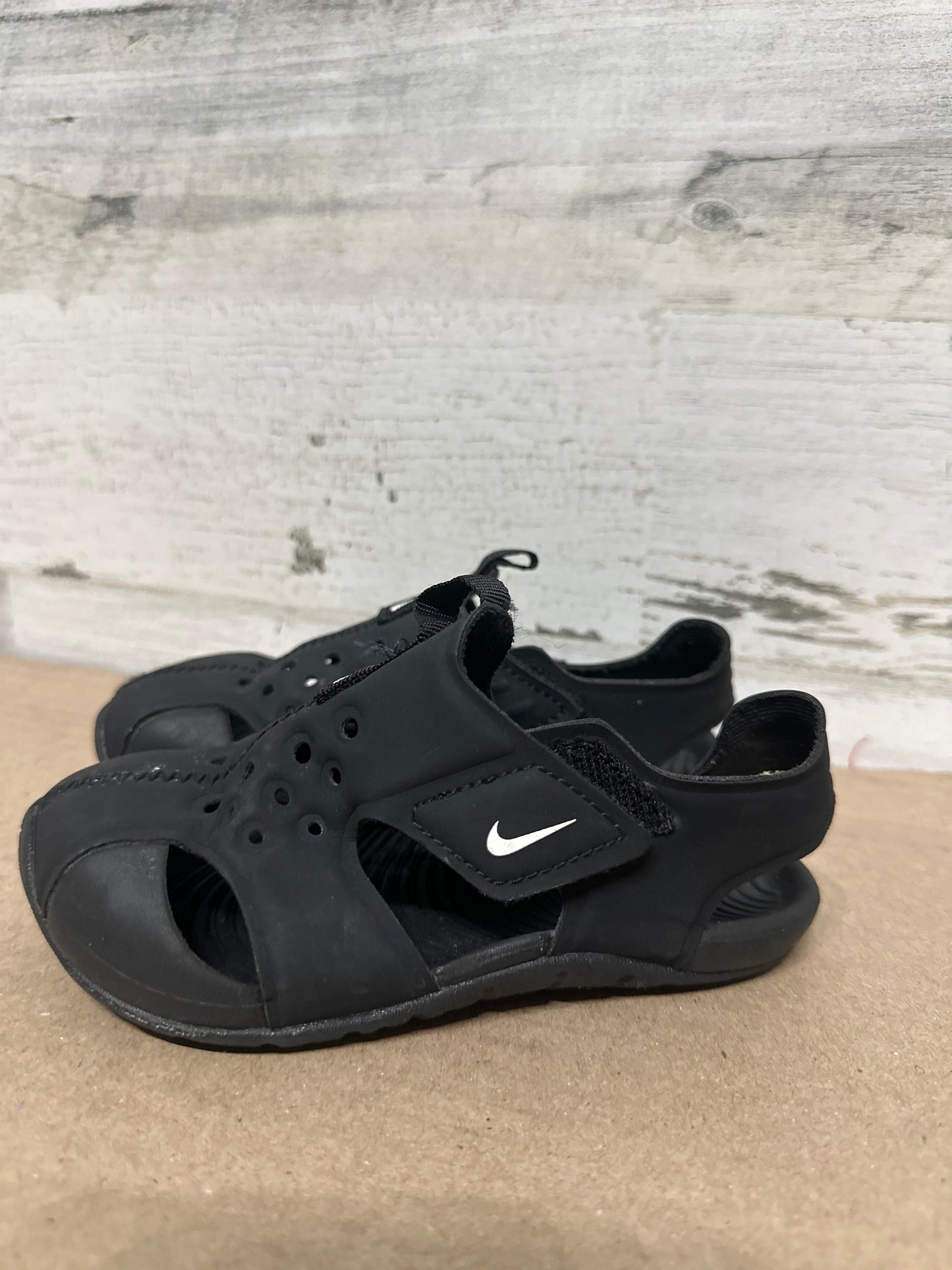 Size 9 (Toddler) Black Nike Sandals - Good Used Condition*
