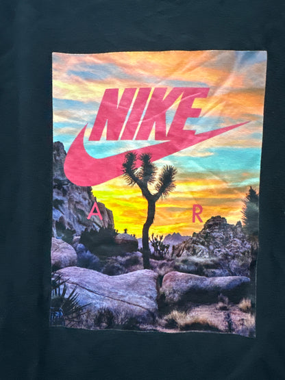 Boys Size Small (8-10) The Nike Tee - Very Good Used Condition