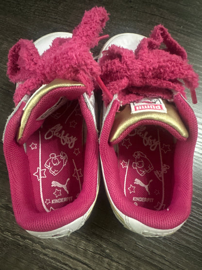 Girls Preowned Size 8 Puma Minion Fluffy the Unicorn Pink and White Shoes - Good Used Condition