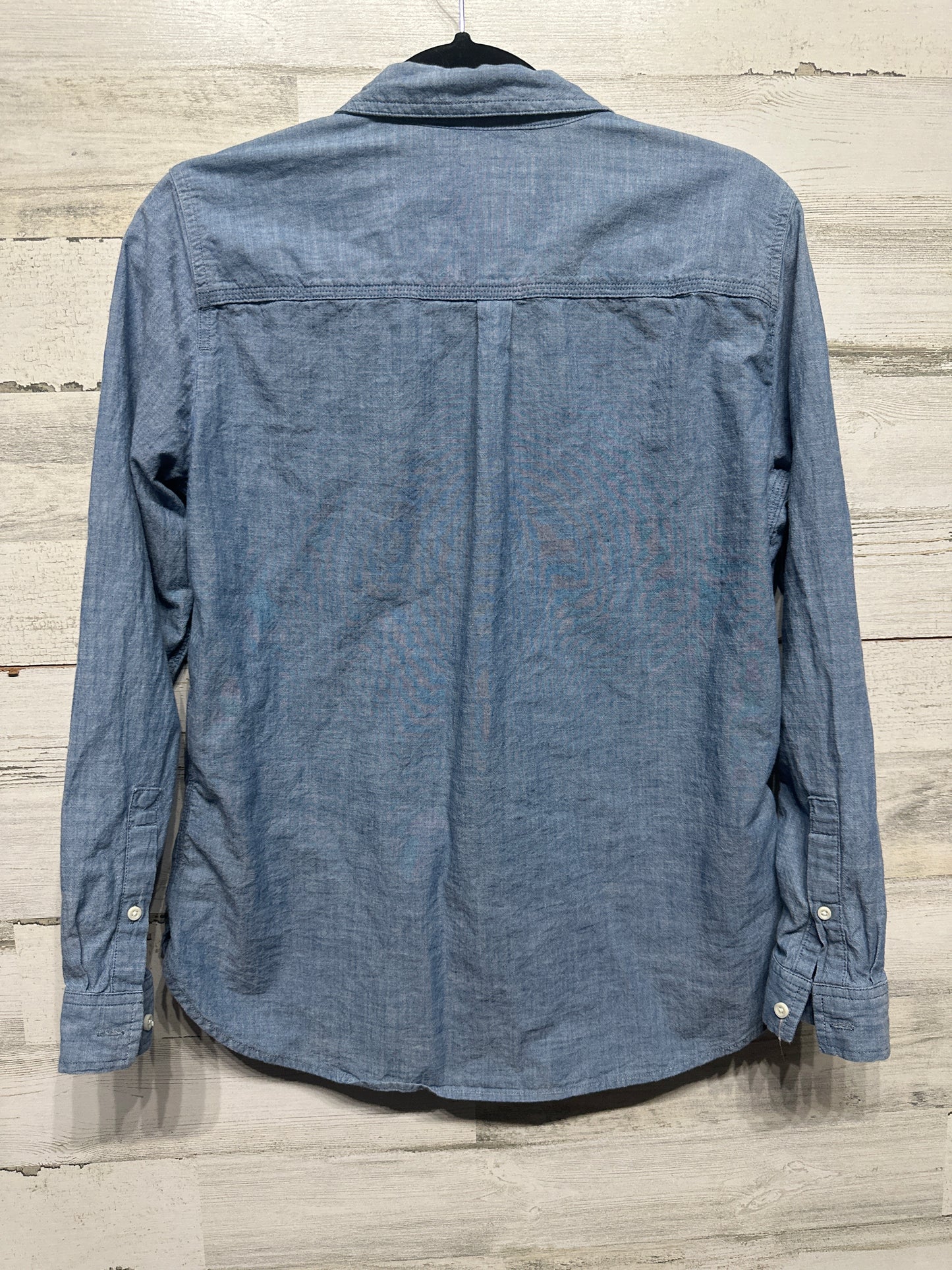 Adult Medium Levi’s MLB Denim Button Up San Francisco Giants Button Up Shirt - Very Good Used Condition