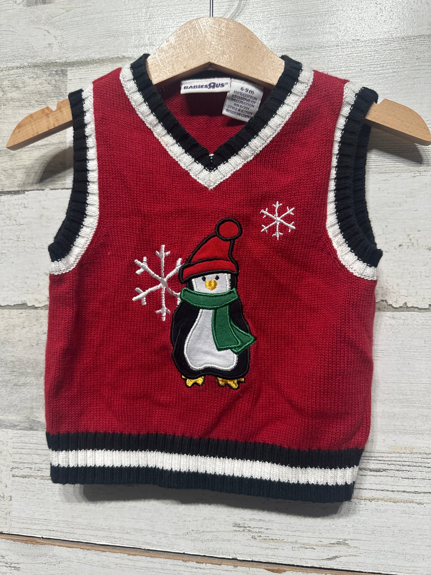 Boys Preowned Size 6-9m Penguin Appliqué Sweater Vest - Good Used Condition