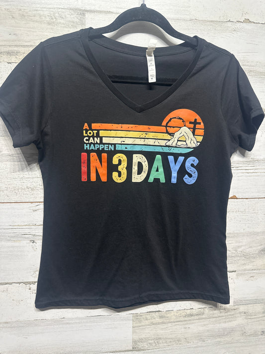 Women’s Medium Rustic United A Lot Can Happen In 3 Days Shirt - Very Good Used Condition