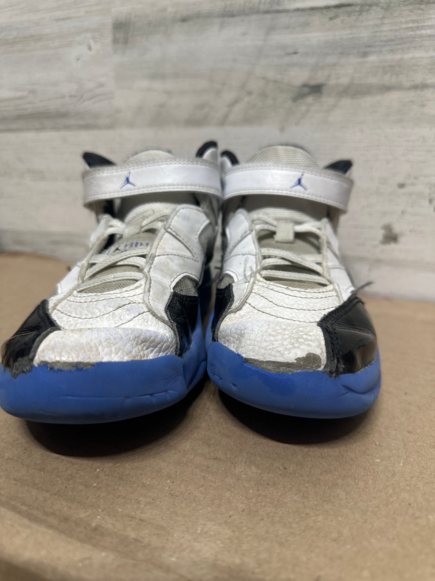 Size 3 (Youth) Jordan Jumpman Shoes - Play Condition*