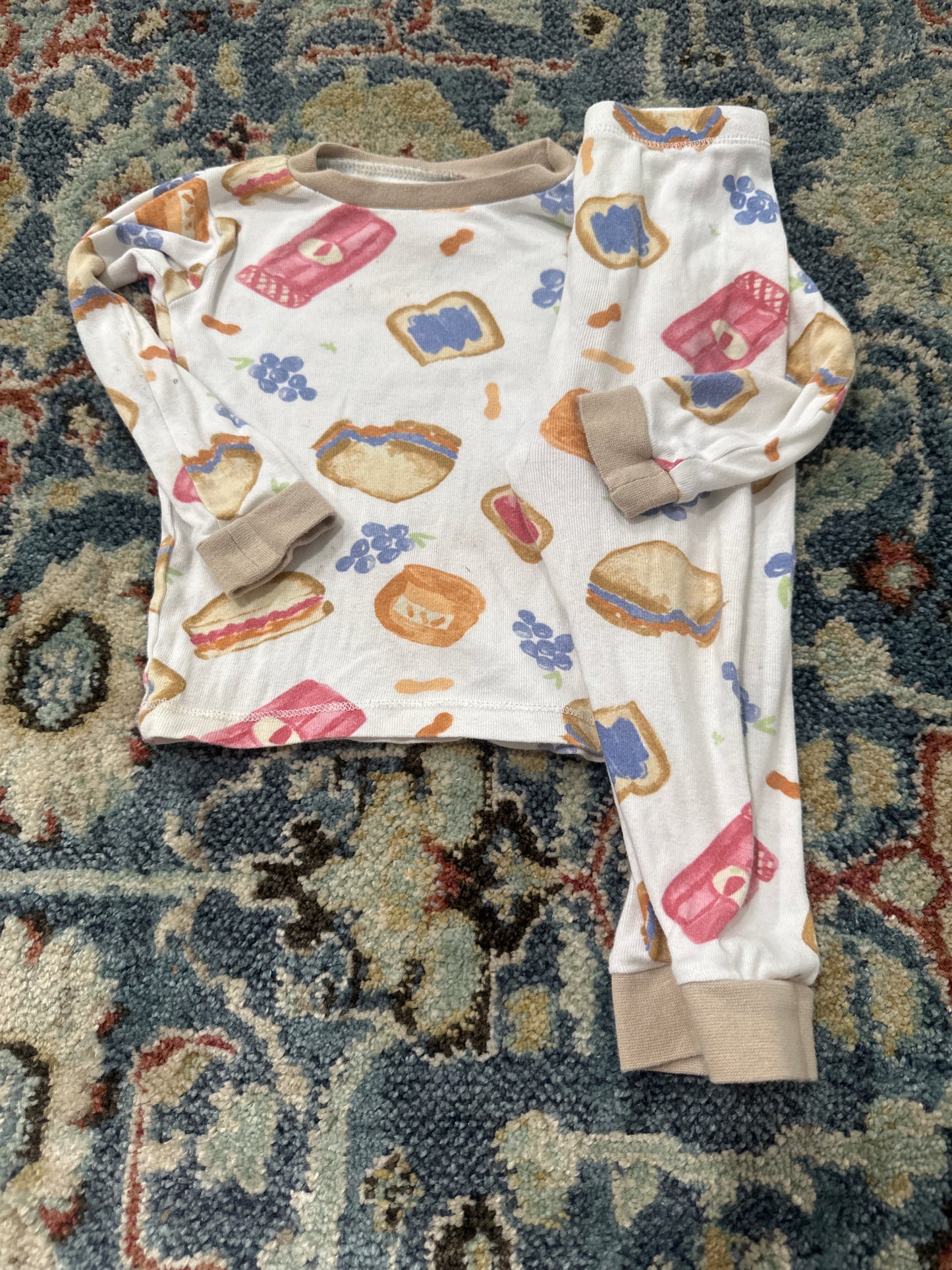 Burt’s Bees Size 24m Organic Cotton PBJ Pajama Set GUC