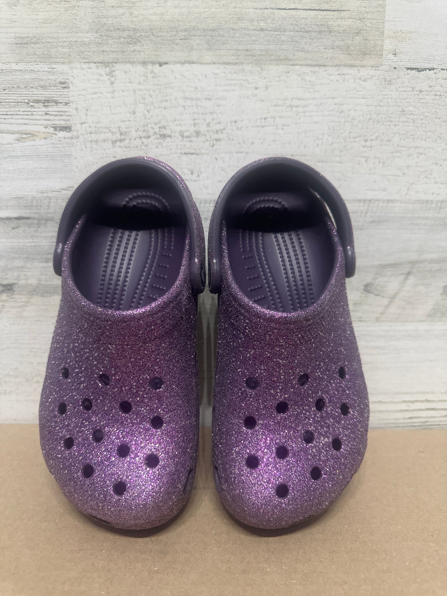 Girls Size J5 (Youth 5) Crocs Glitter Purple Clogs - Very Good Used Condition
