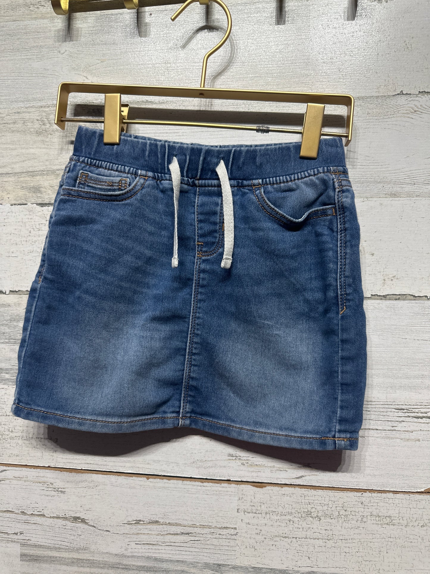 Girls Size Small (6-7) Gap Stretchy Denim Skirt - Very Good Used Condition