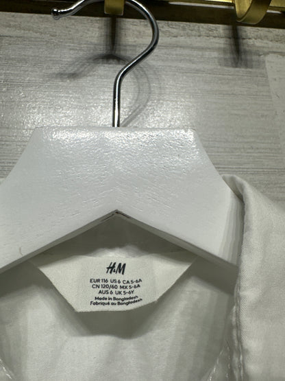Size 6 H&M White Button Up Shirt - Good Used Condition