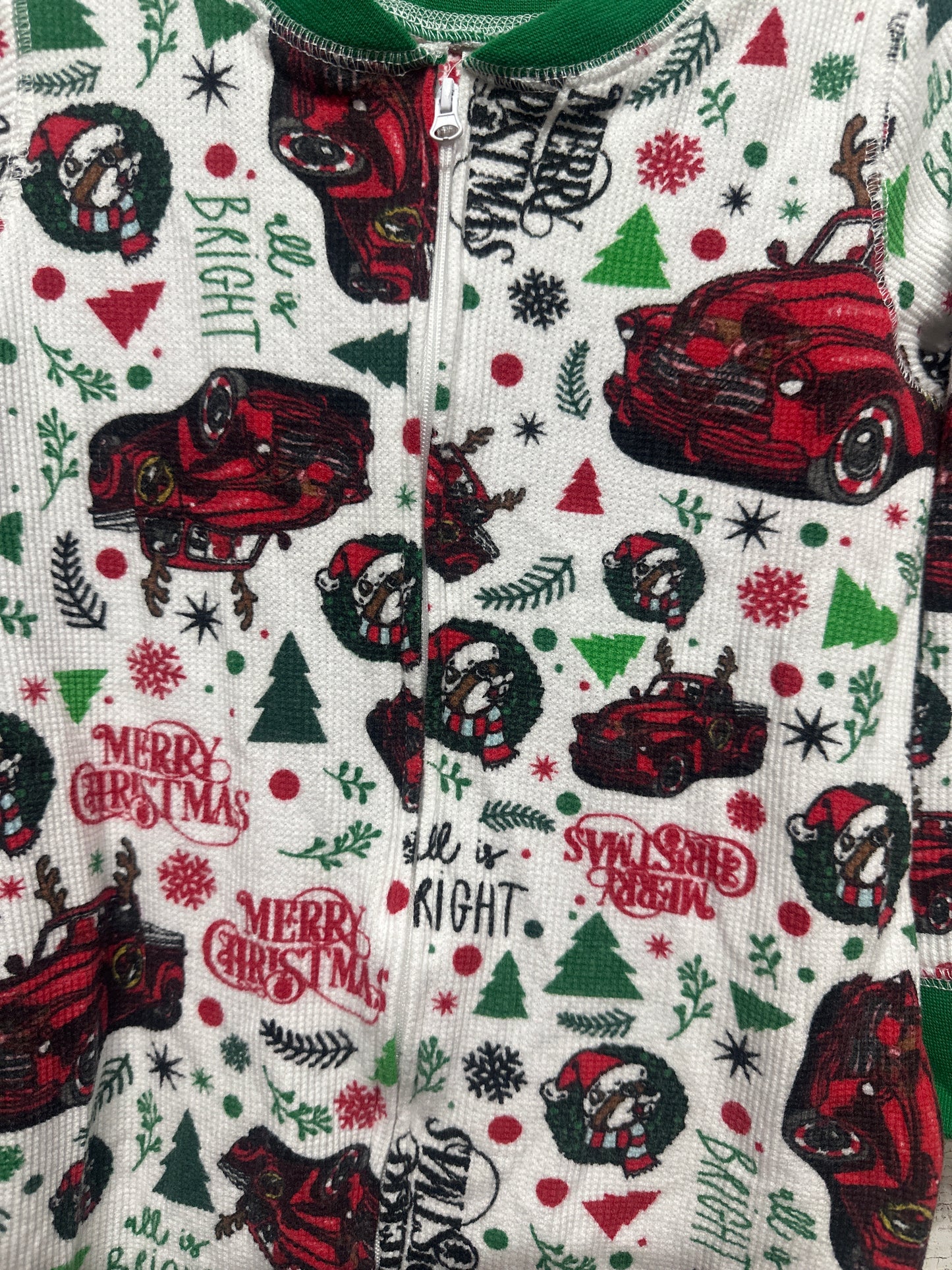 Boys Size 4t Buc-ee’s Holiday Zip Up Pajamas - Good Used Condition